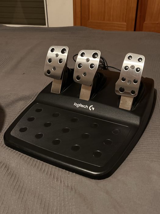 Logitech G29 - Volante e Pedais
