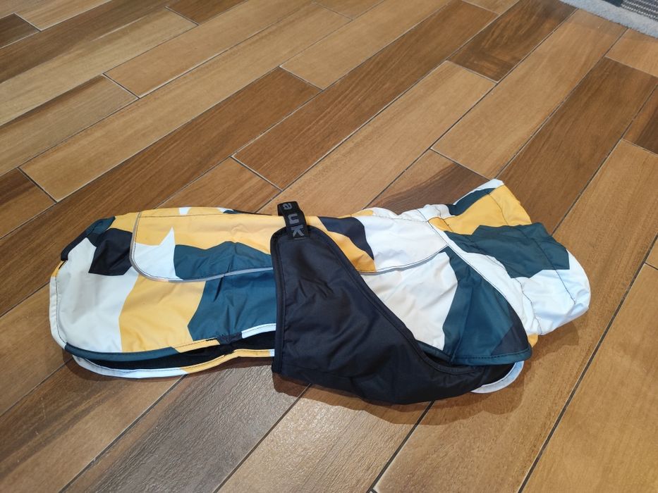 Ciepły, ładny płaszcz dla psa Rukka Stormy - rozmiar 35