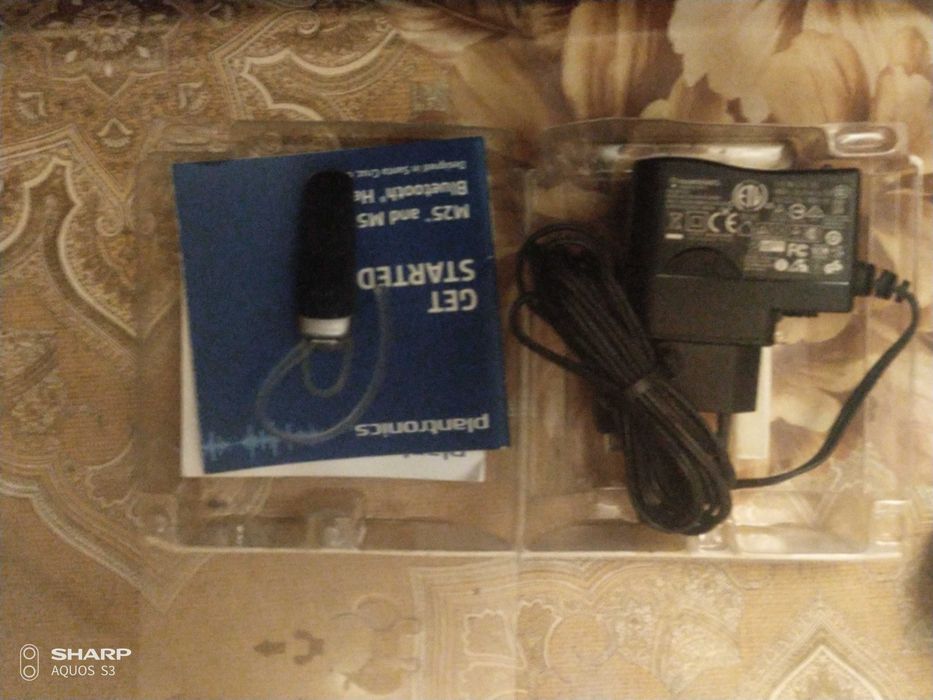 Bluetooth гарнитура Plantronics M1100