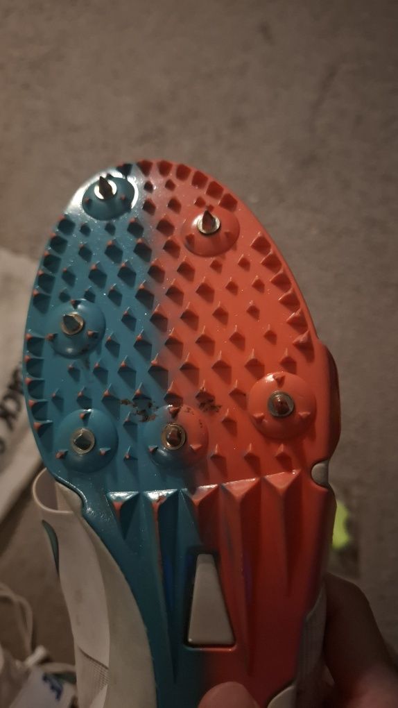 Buty Kolce do skoku o tycze buty 42.5