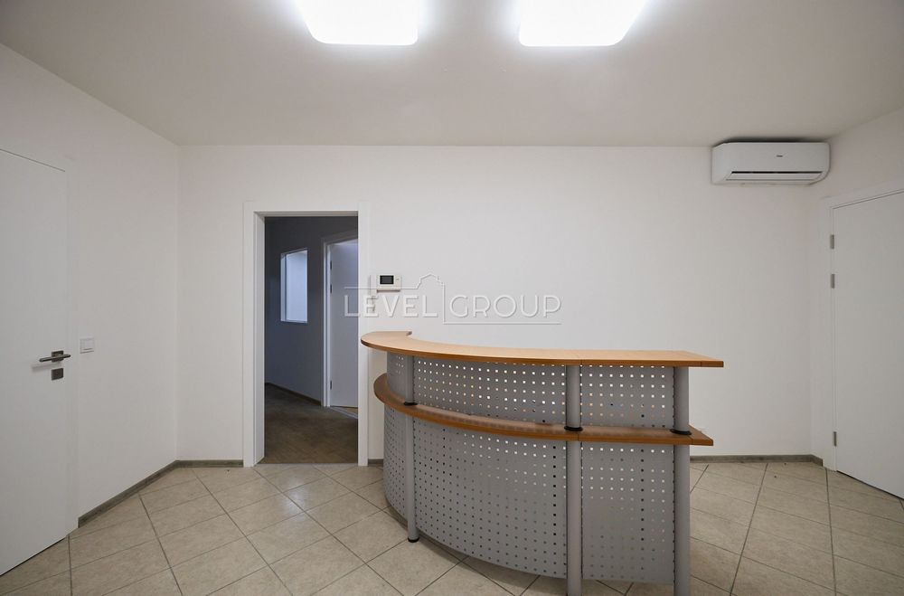 Оренда офісного приміщення з ремонтом Лобановського 9/1