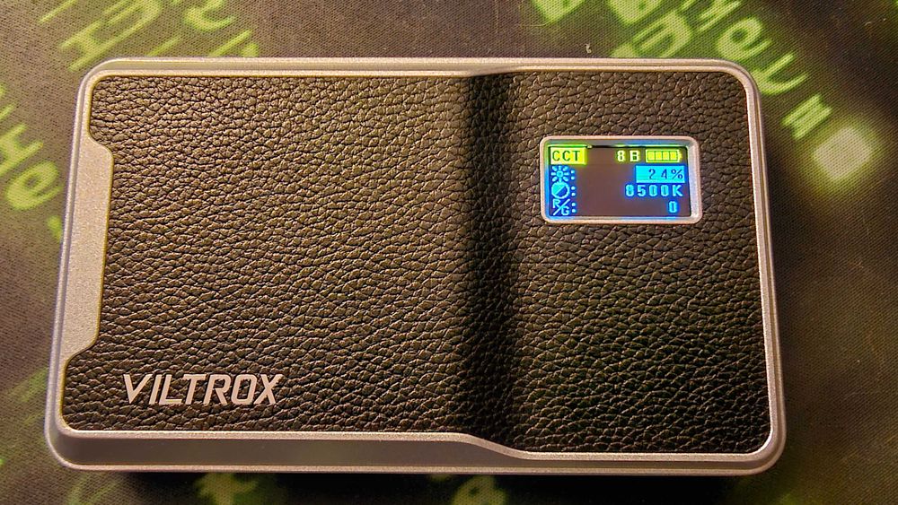Viltrox Retro 08X - Luz LED para Vídeo e Fotos / Caixa de Leds