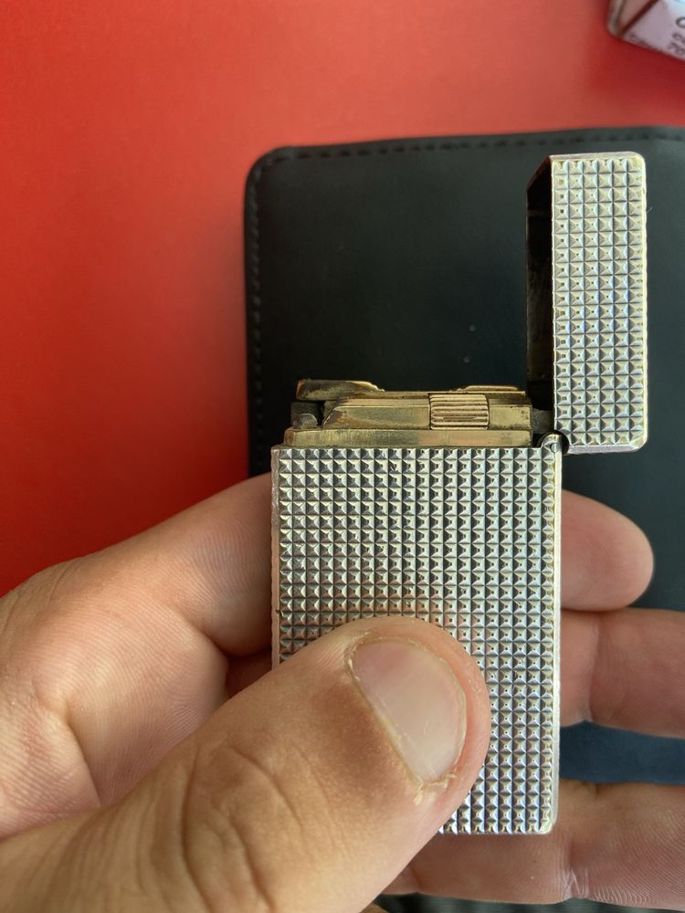Isqueiro colecionavel S.T Dupont modelo Ligne 1 1975