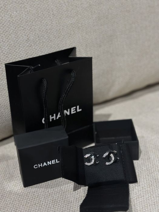 Серьги Chanel бу