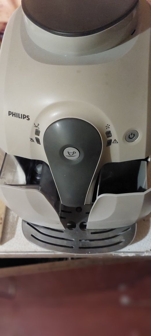 Кавоварка PHILIPS, 1400w, Румунія
PHILIPS NL92U6AD~4 Dractten
TYPE: HD