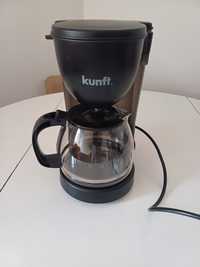 Máquina de Café Filtro KUNFT KDCM5024
