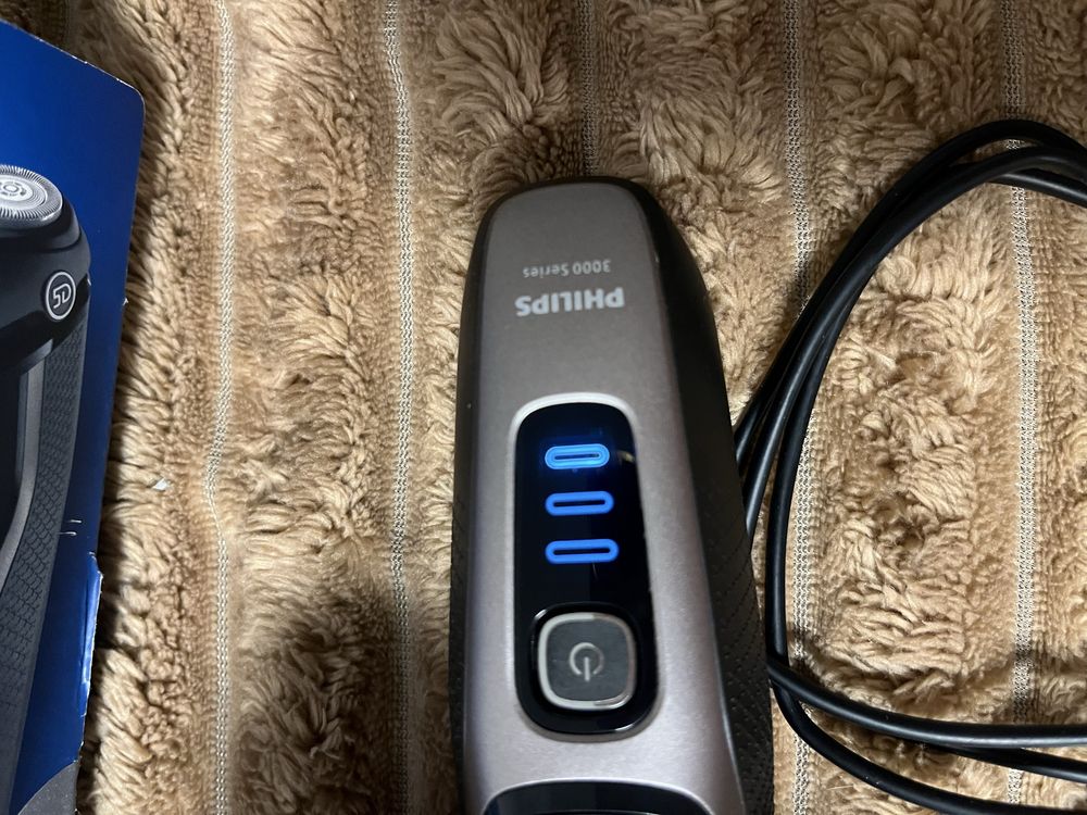Електробритва PHILIPS series 3000 S3242/12