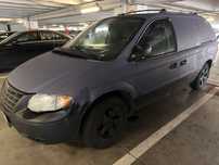 Chrysler Town & Country ! 2004 rok , 7 osob 3.3 v6 automat !