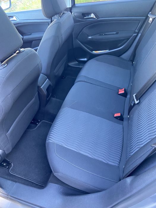 Peugeot 308 2016 року