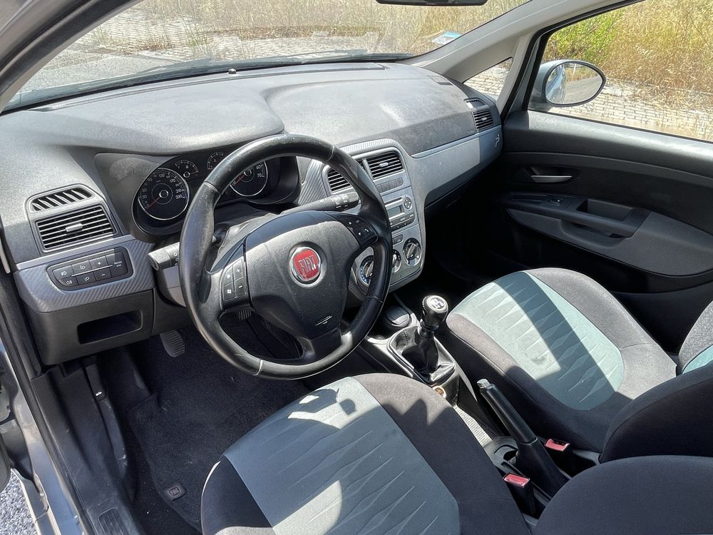 Fiat punto 1.2i 75cv 101.000km 2009