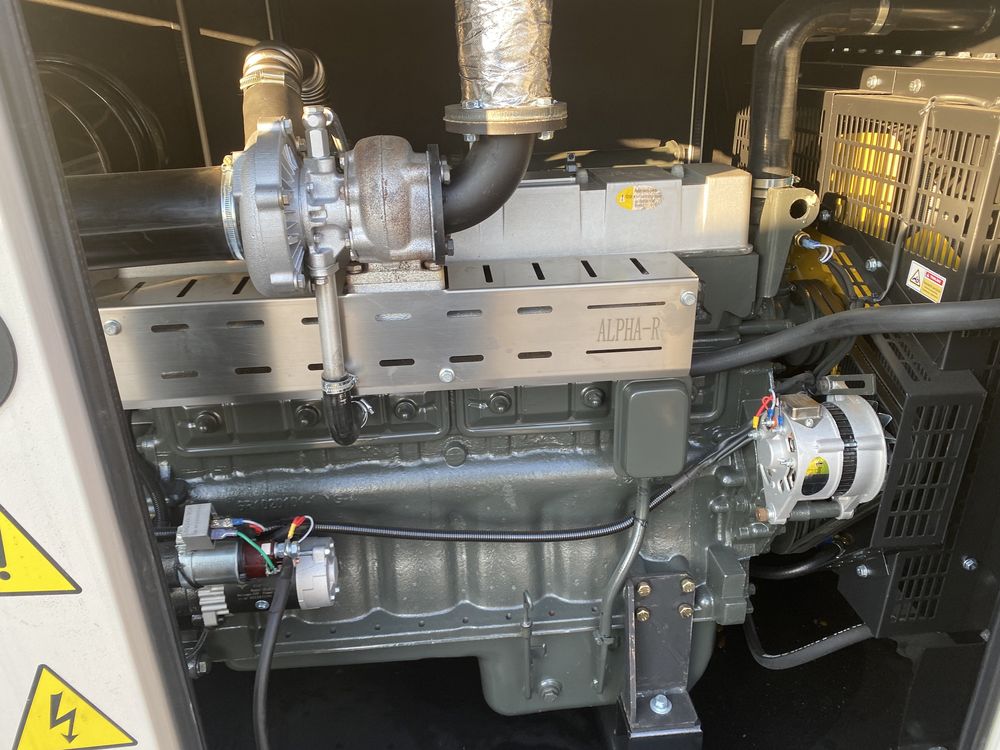 150 KVA дизельний генератор в наявності