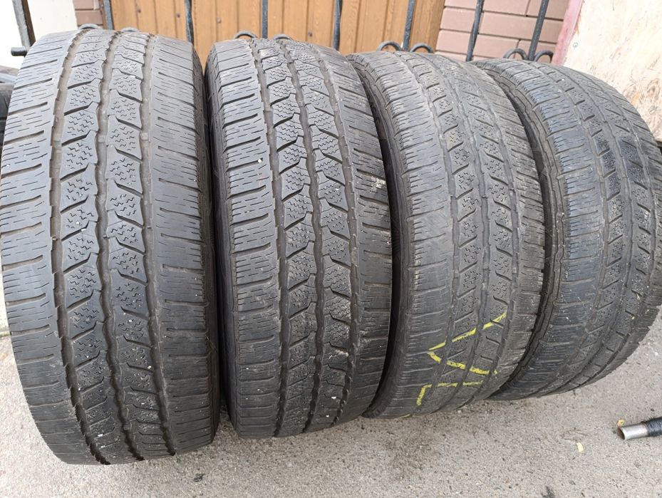 215/65/R16C Continental комплект зимових шин