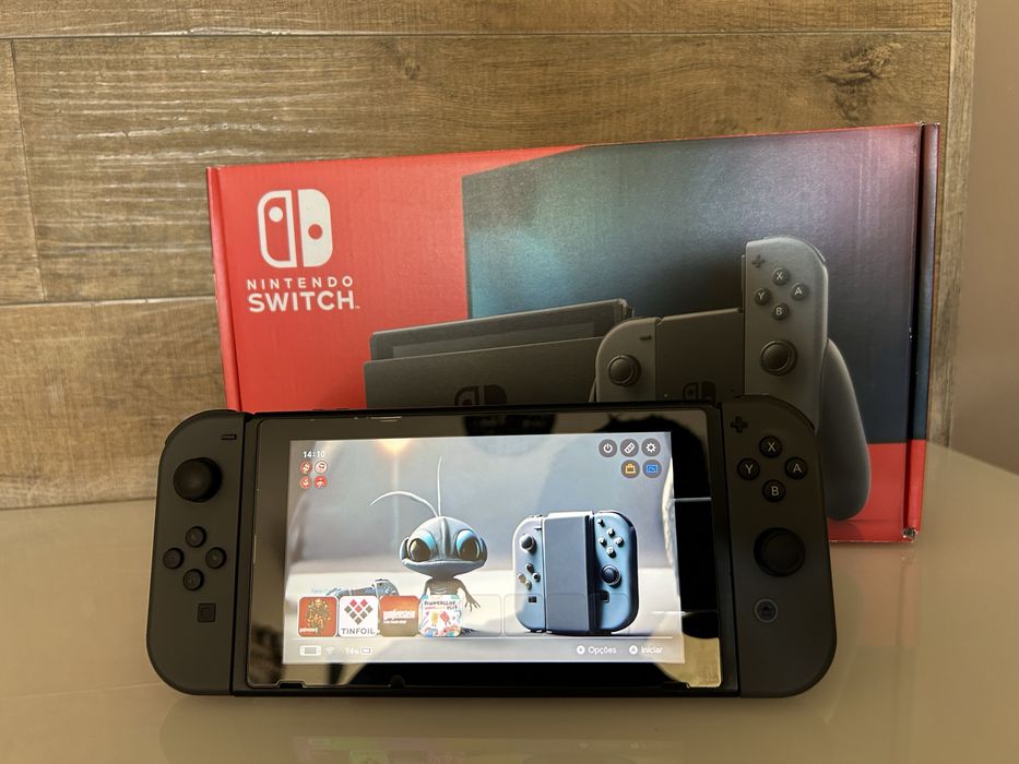 Nintendo Switch V2 256GB desbloqueada