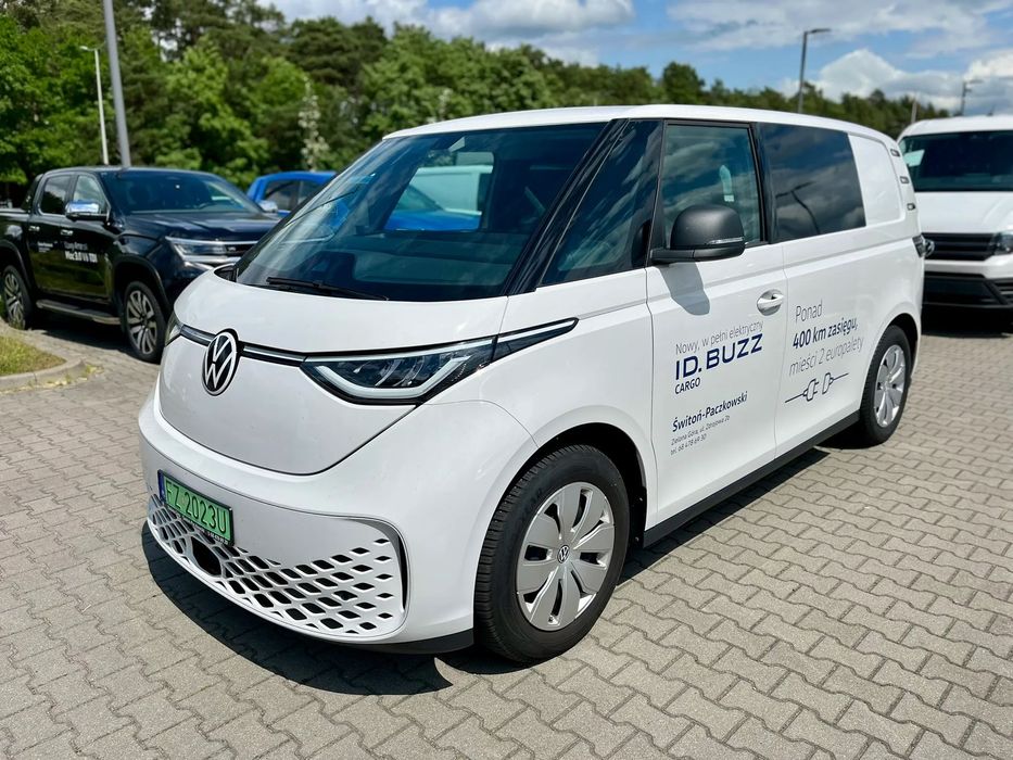 Volkswagen ID. BUZZ CARGO MIXT  ID BUZZ MIXT / 5cio osobowy / demo