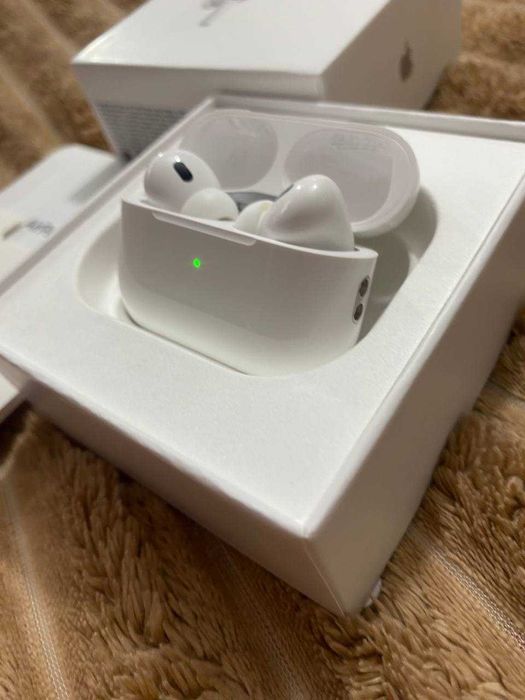 Оригінальні AirPods Pro 2