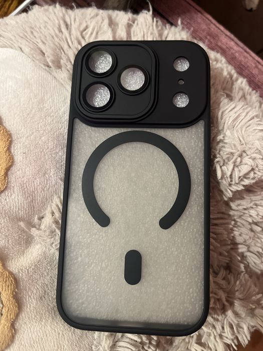 Чехол на Айфон 17 про