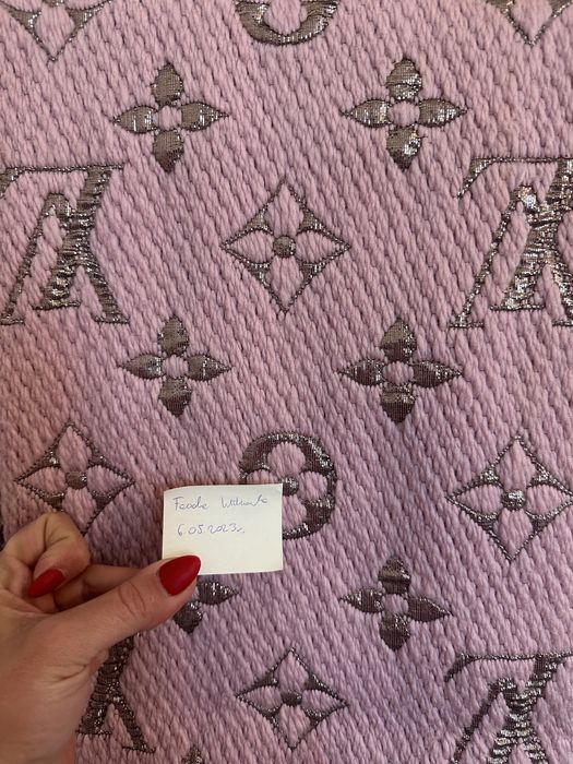 Szalik louis vuitton