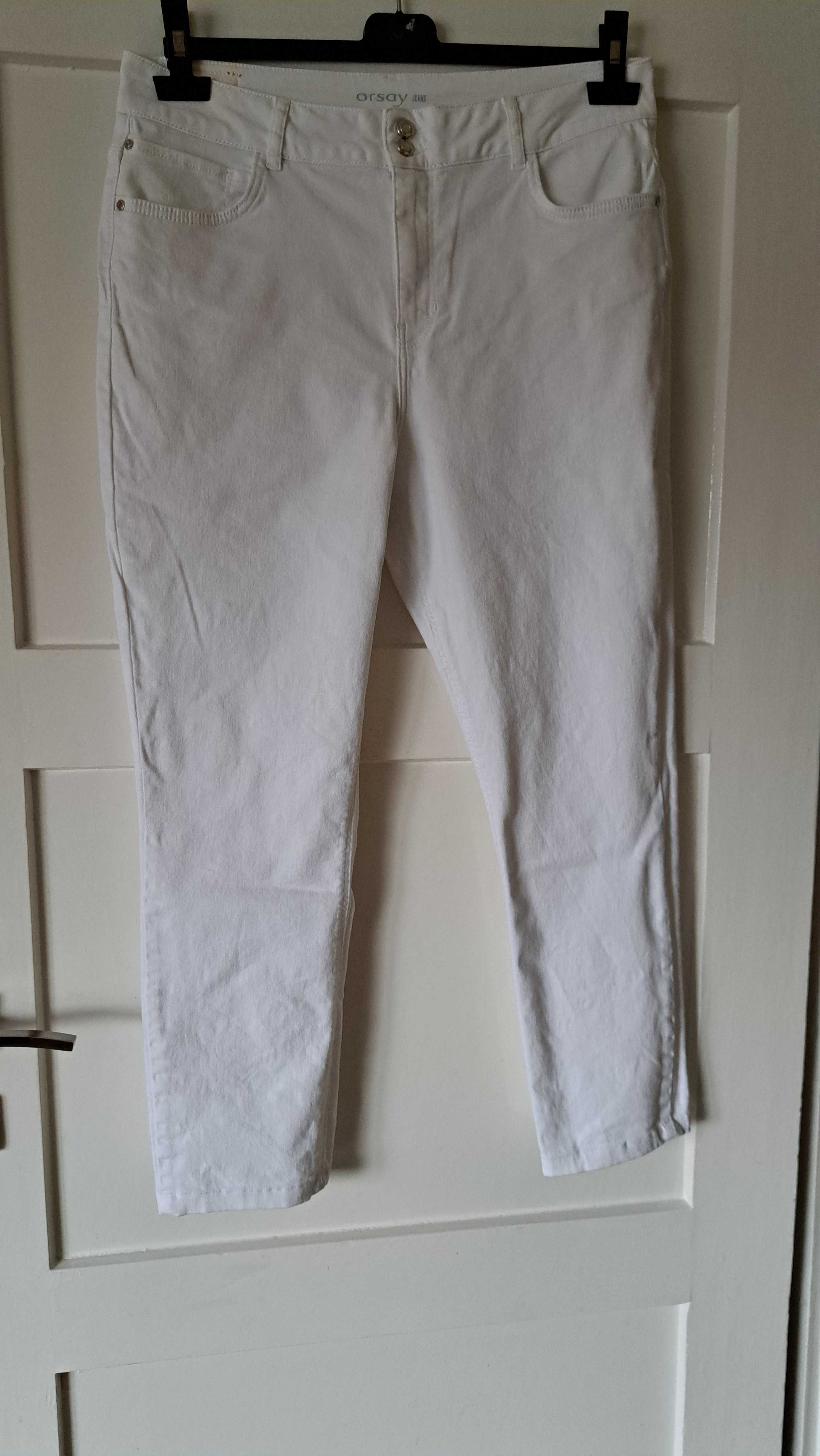 Białe jeansy Orsay slim 44