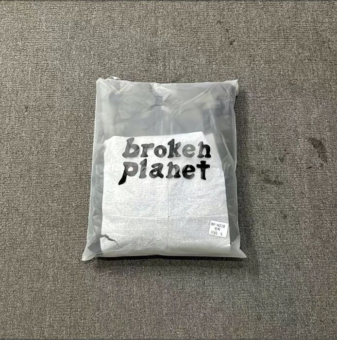 Зіп худі / Zip hoodie Broken planet