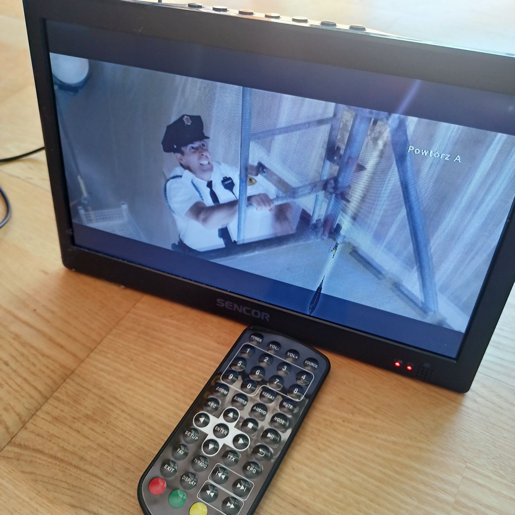 Sencor SPV 7012T. Mini telewizor