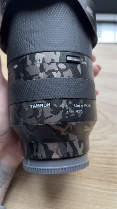 Tamron 70-180mm f/2.8 Di III VXD (Sony E)
