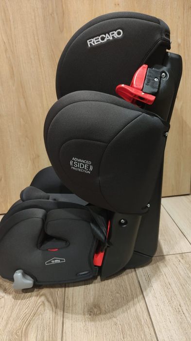 Fotelik samochodowy Recaro Young Sport Hero