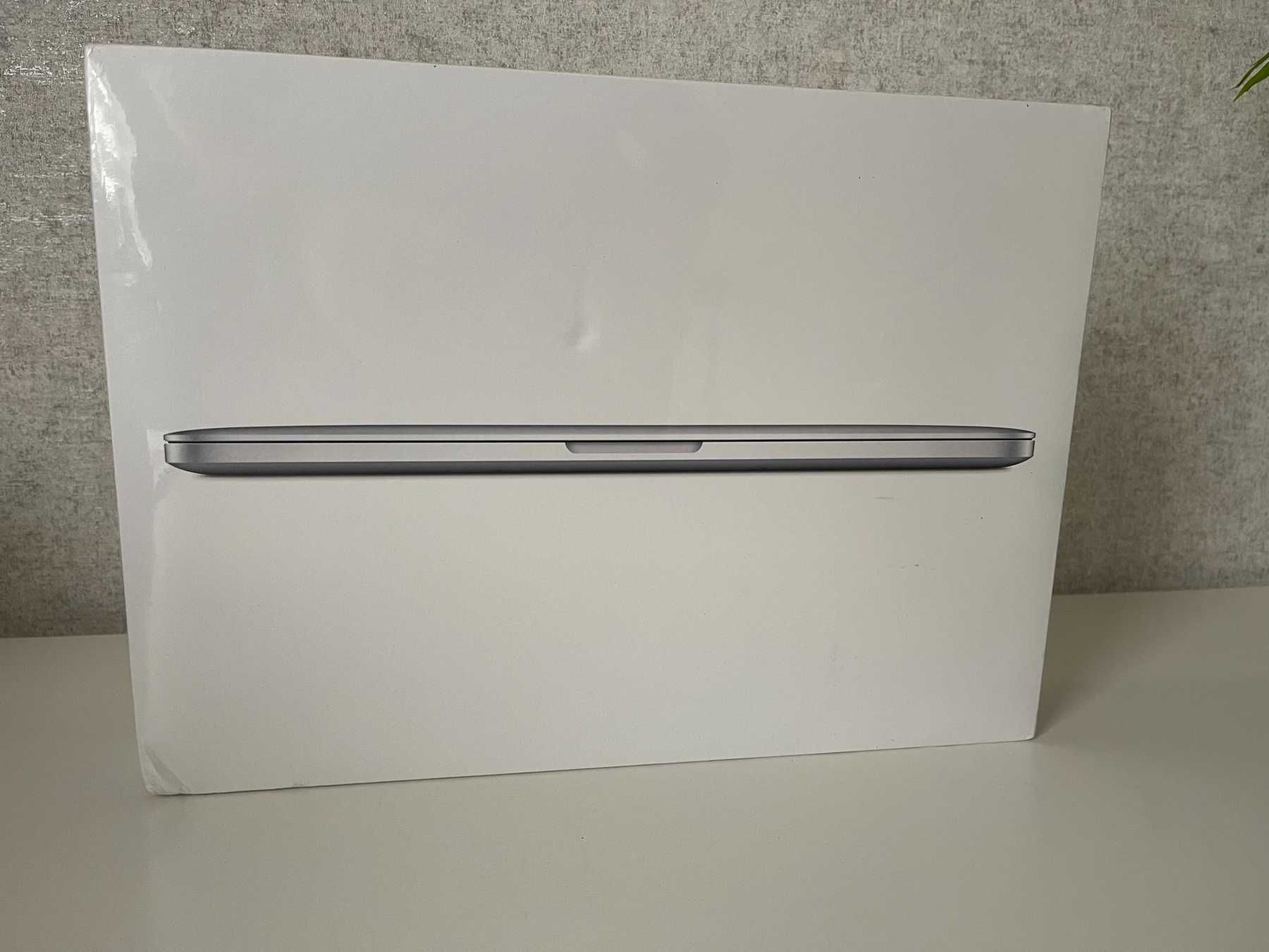 Apple MacBook Pro 13'' MF840 2015 i5/8 GB/256 GB НЕ АКТИВОВАНИЙ!