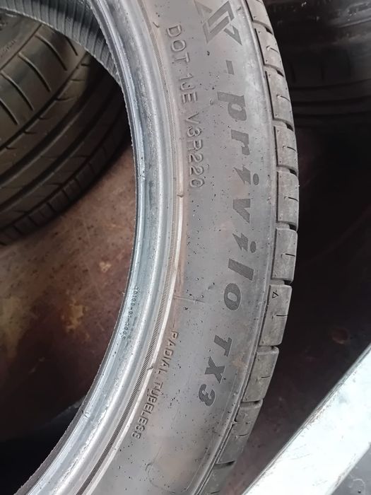Opony letnie 255/40 R20