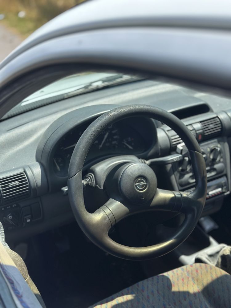 Opel Corsa 1.5D 3 portas