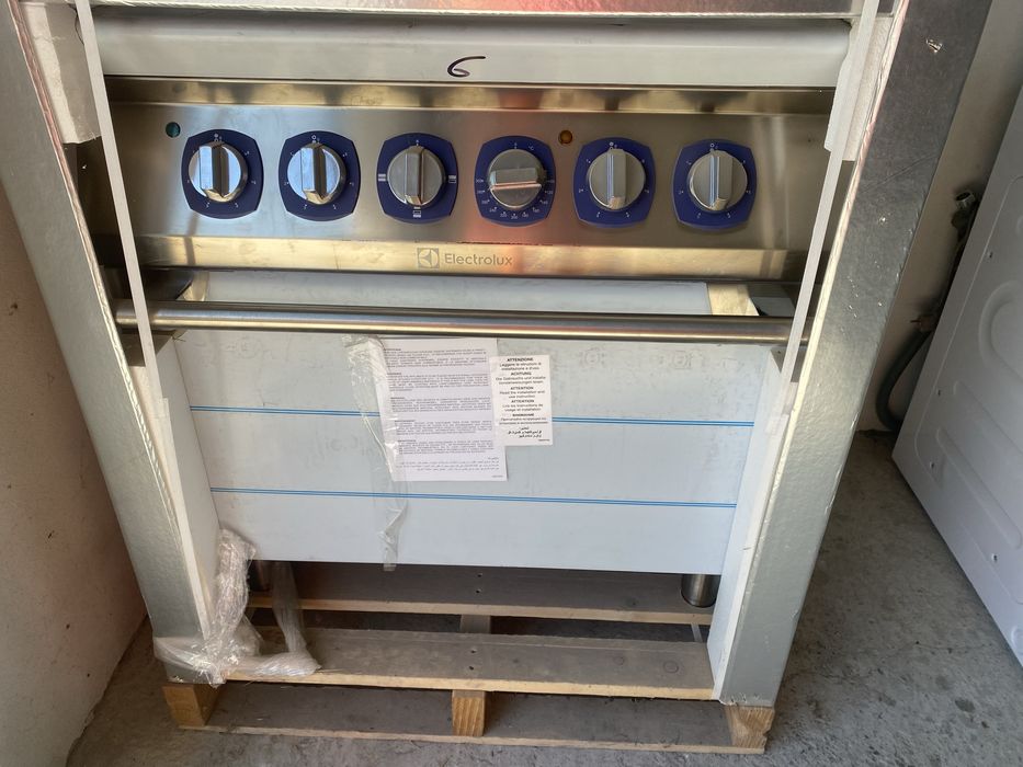 Плита Electrolux