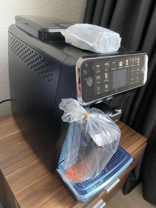 Кавомашини Philips 5500 LatteGo