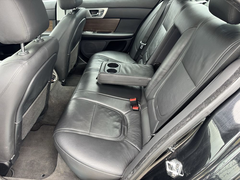Jaguar XF 2013r 2.0 benzyna 240KM 155.000km STAN BDB