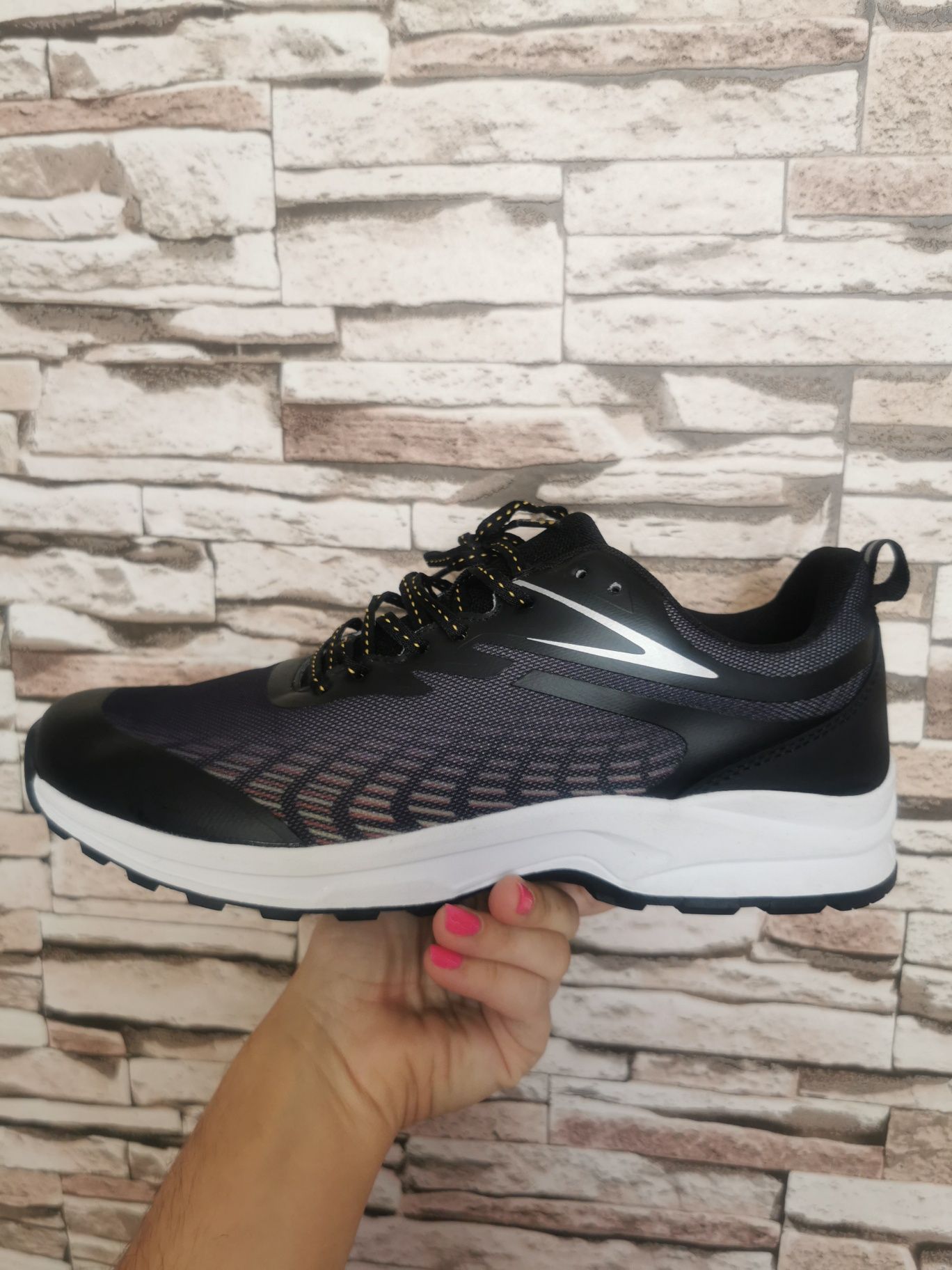 Nowe buty męskie r. 44
