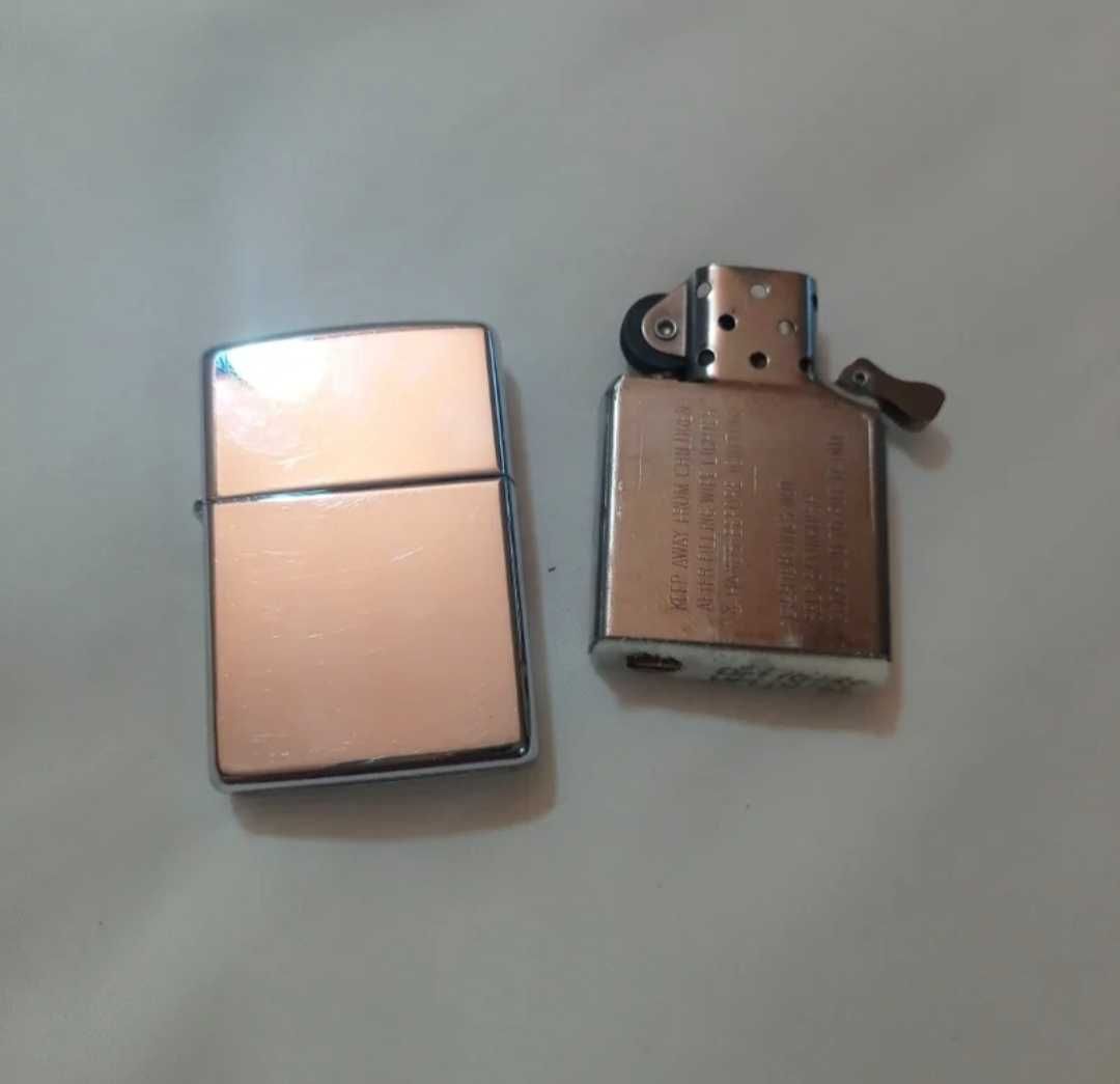 Zippo, igual a novo