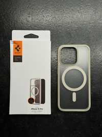 iPhone 15 Pro case Spigen Ultra Hybrid Magsafe