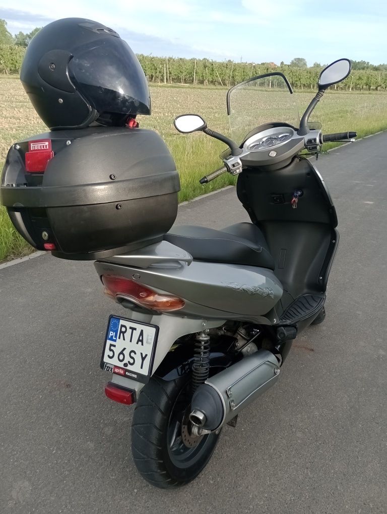 Skuter Aprilia 125