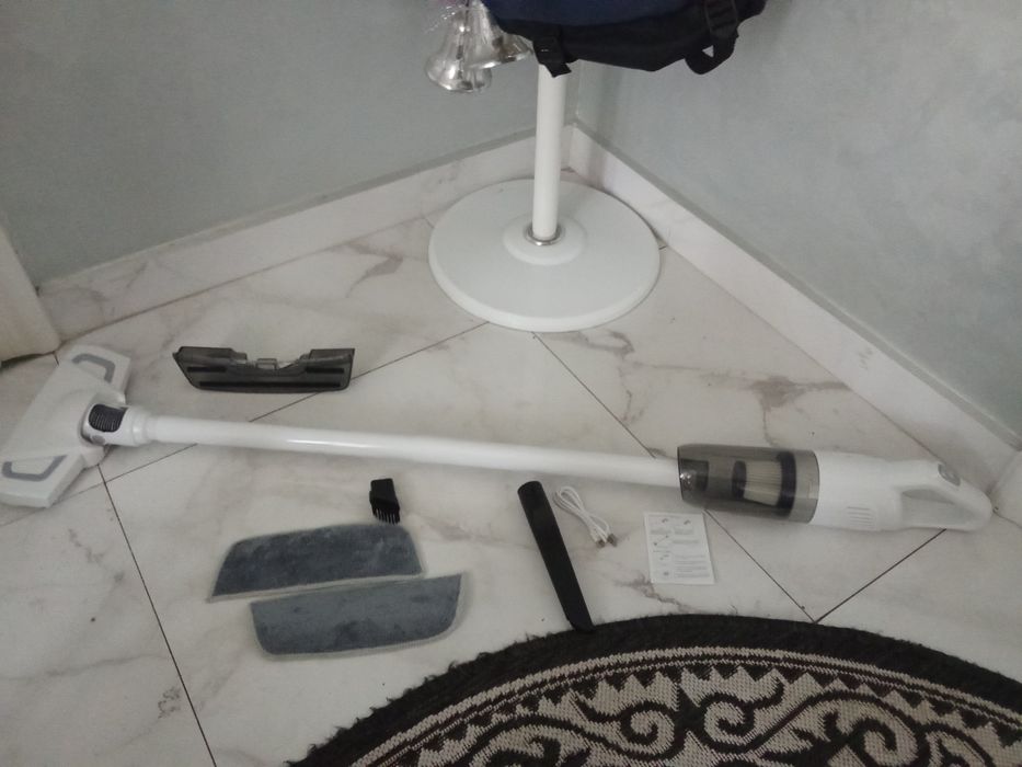 Автомобільний пилосос