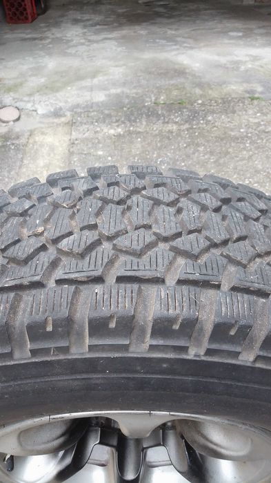 Jante 15 furação japonesa e pneu 265/70/15
