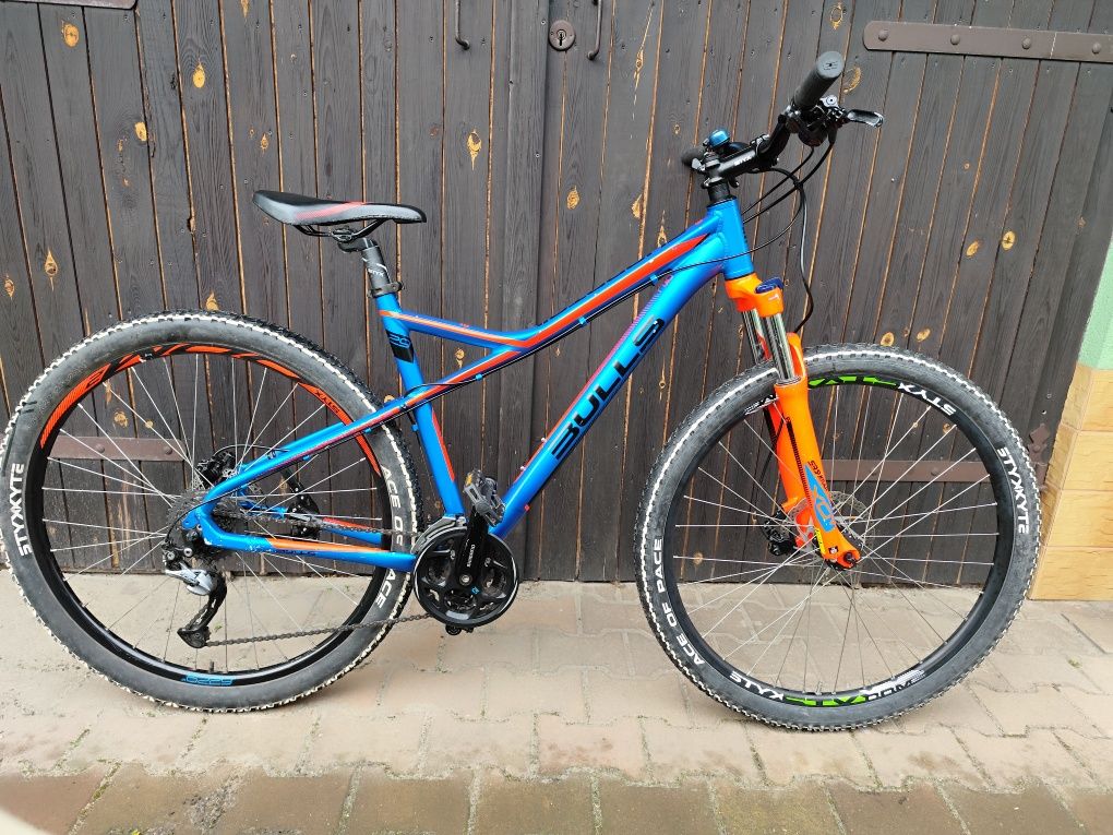 Bulls sharptail 3 29 (MTB cube Kross Giant)