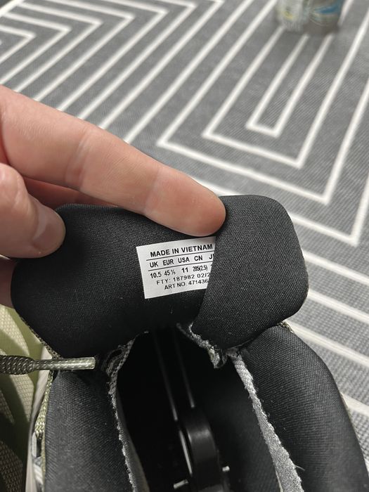 Чоловічі кросівки Salomon Outrise Mid Gore-Tex