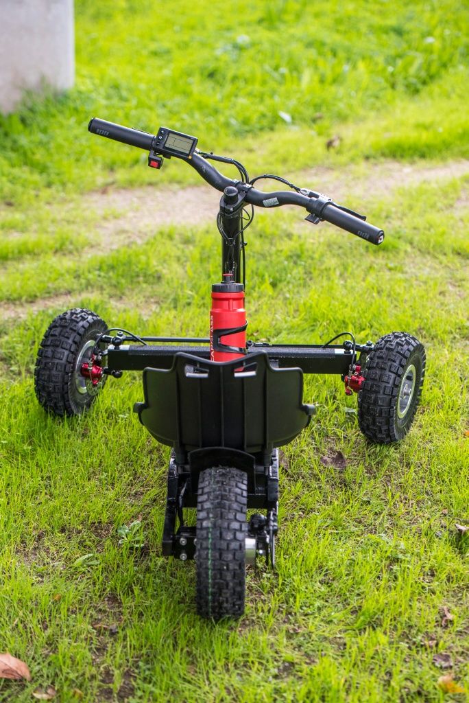 Triciclo elétrico