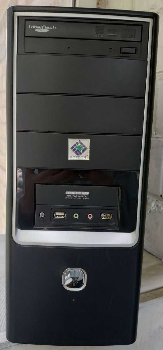 Корпус системного блока и материнка: P5K SE ASUS.