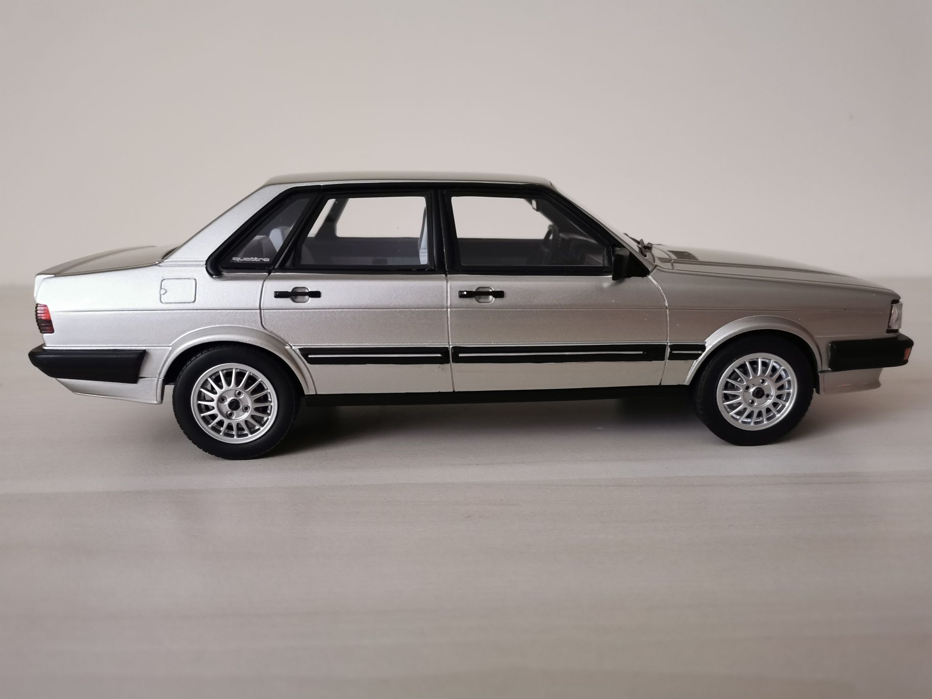 1:18 Audi 80 B2 Quattro Ottomobile otto mobile