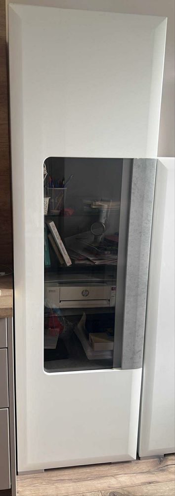 Komplet 5 mebli Agata Meble: słupek, witryna, komoda. 2 półki