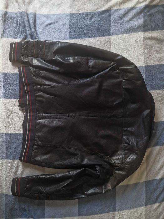 Куртка кожана для хлопця \ M \ 100% Кожа