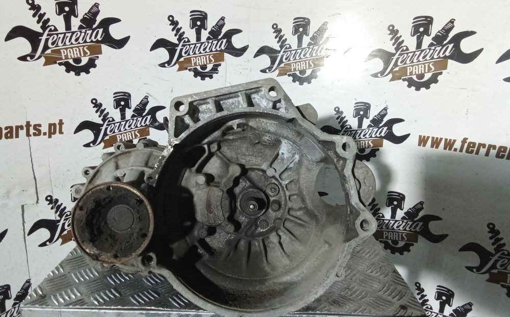 CAIXA DE VELOCIDADES VW GOLF 3 1.9TD REF:  ATH