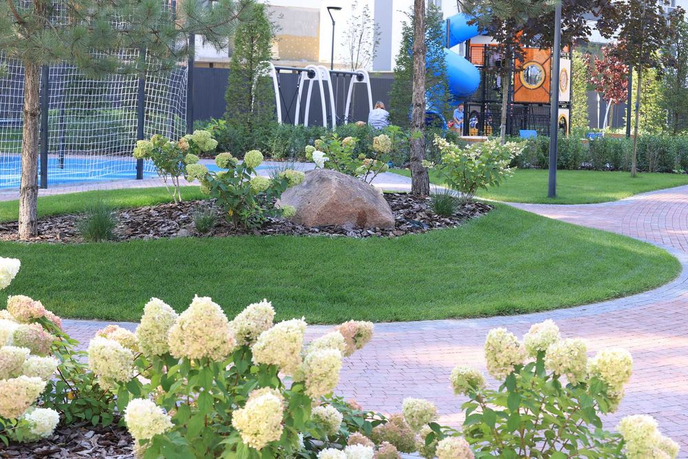 Атмосфера, 4 буд, 4 поверх, зданий будинок