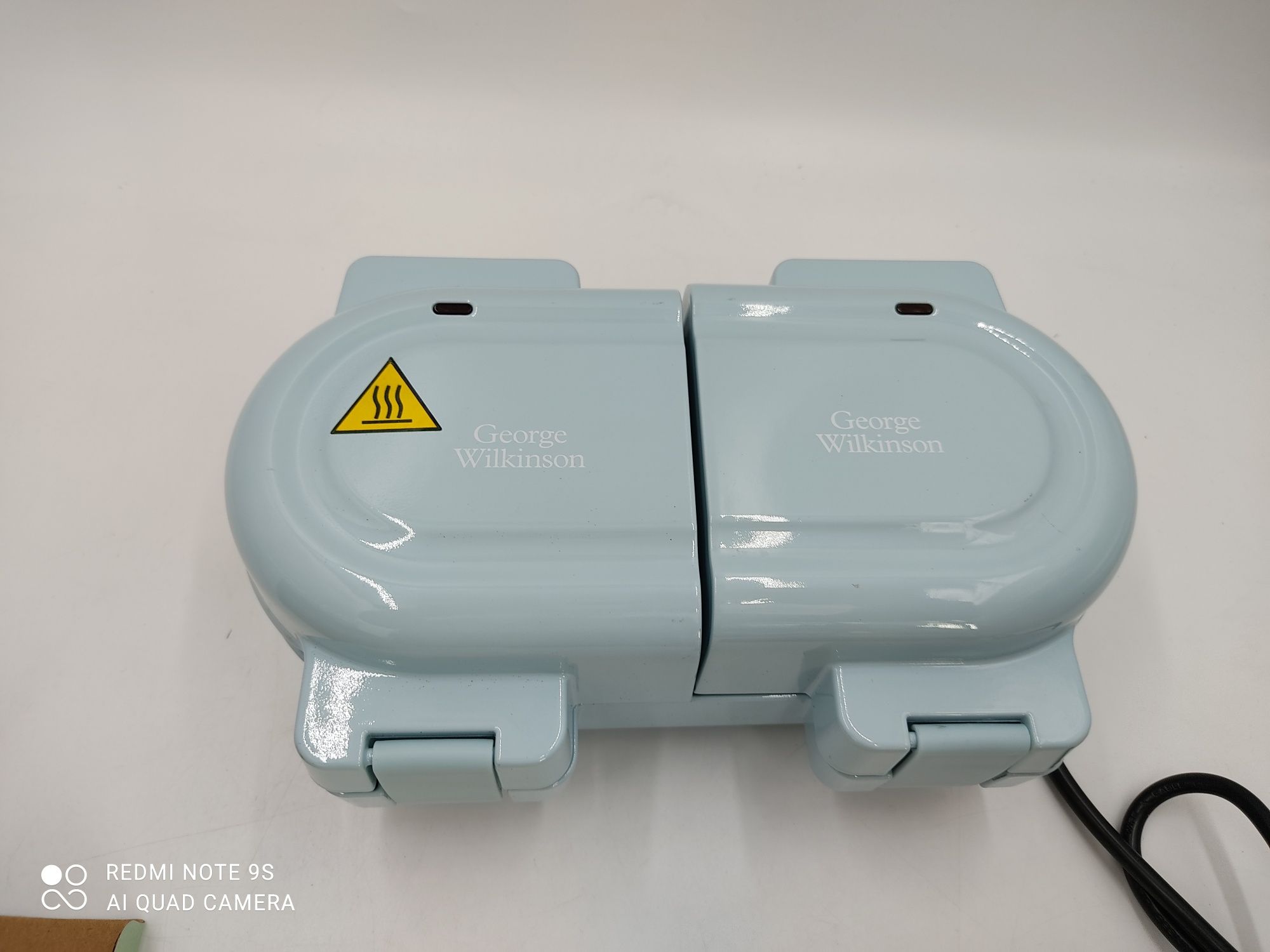 Gofrownice opiekacz 2/1 do gofrów i kanapek  1100 W