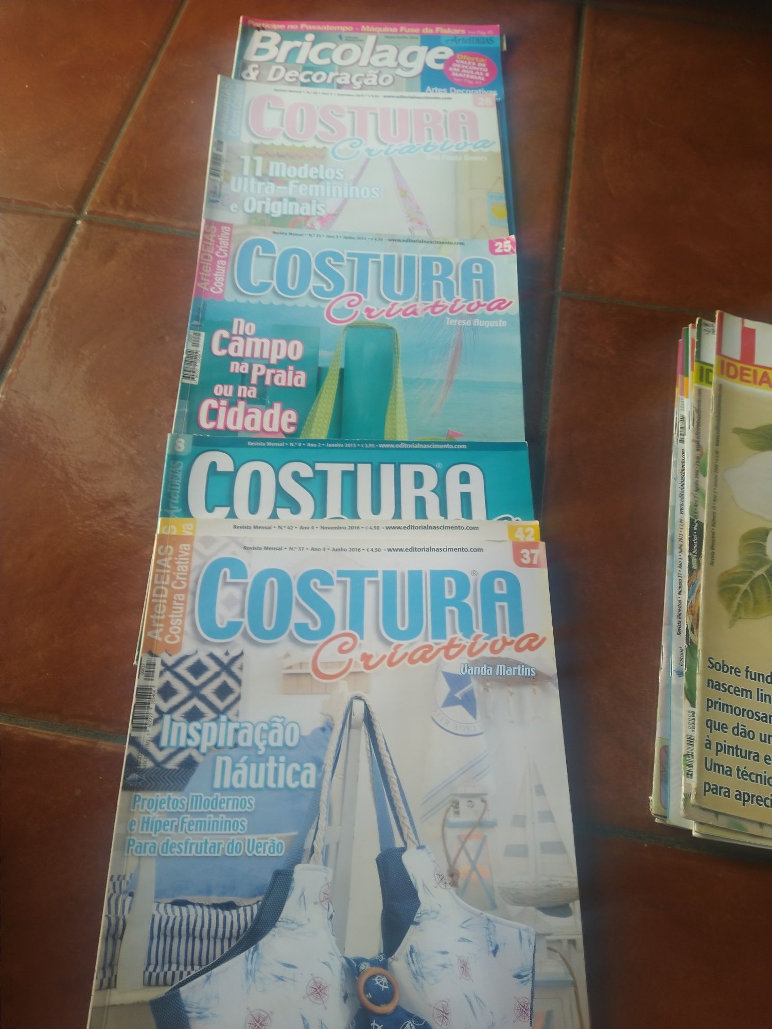 Mais de 100 Revistas de bricolage e decoraçao