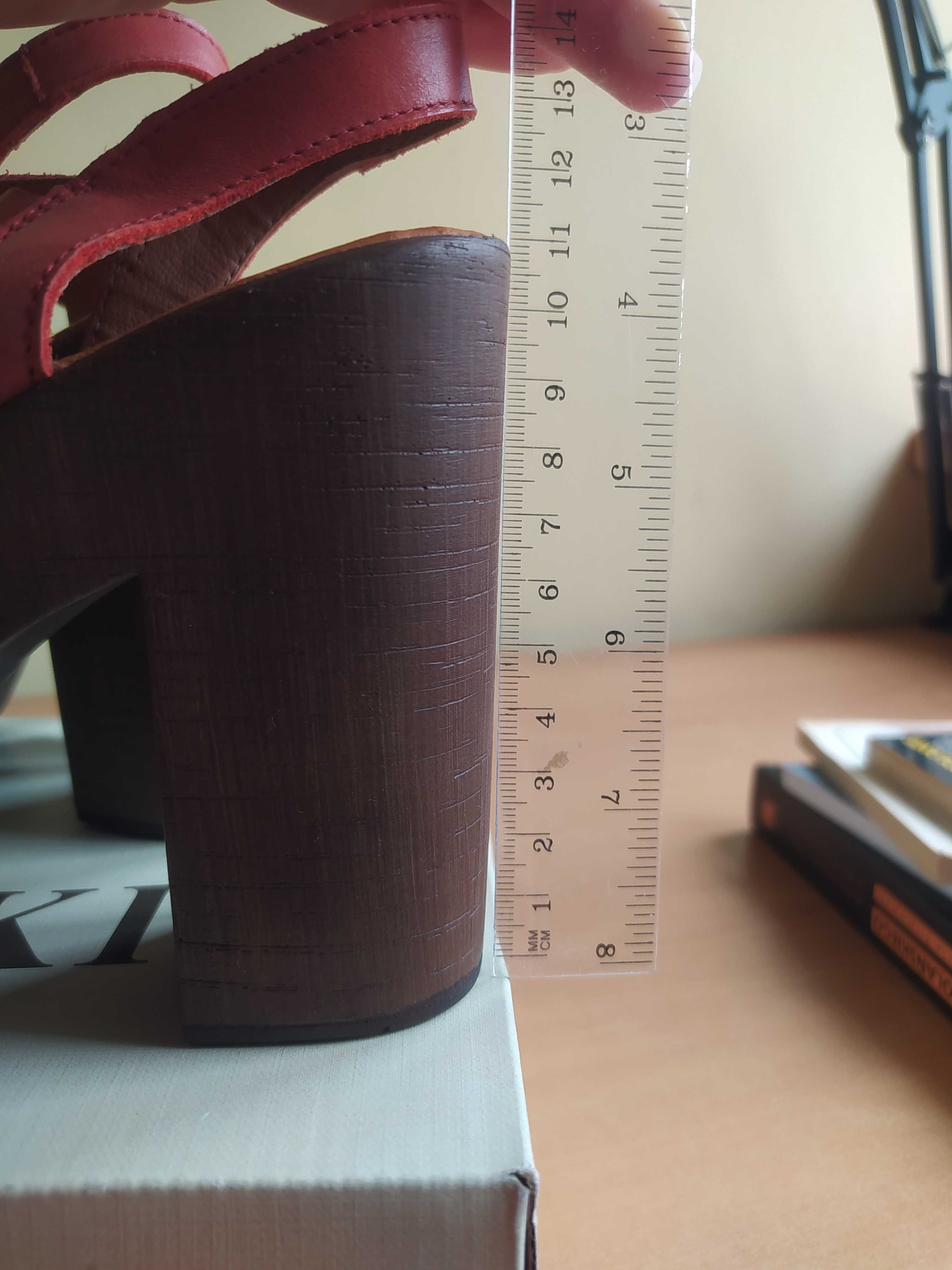 Buty wysoki obcas platforma skóra naturalna Lasocki rozmiar 38